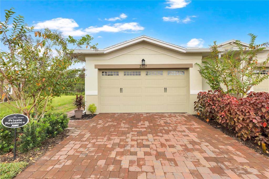 2327 Datura Loop - Photo 1
