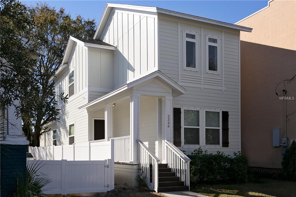 2336 Chestnut Street - Photo 1