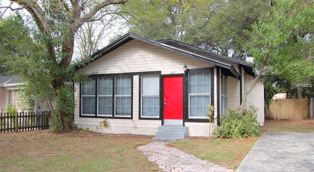 1210 Giddens Avenue - Photo 1