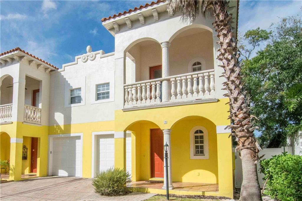 308 Orleans Avenue - Photo 1