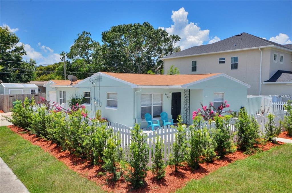 3702 El Prado Boulevard - Photo 1