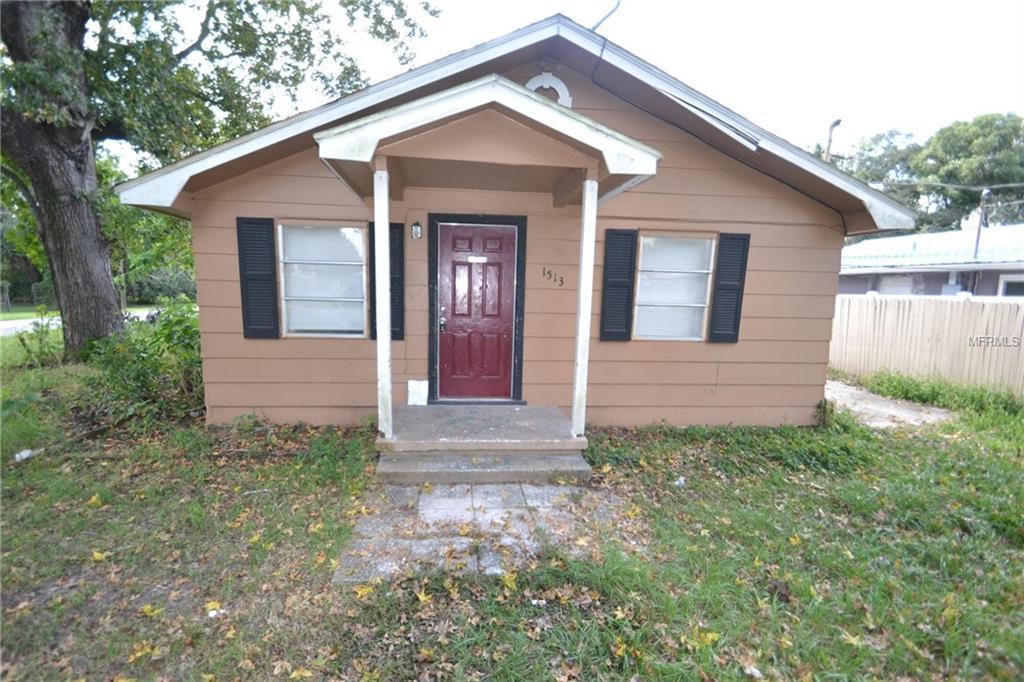 1513 Poinsettia Avenue - Photo 1