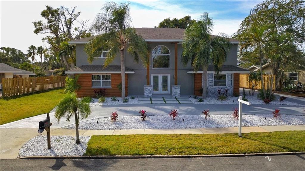712 Hillcrest Drive - Photo 1