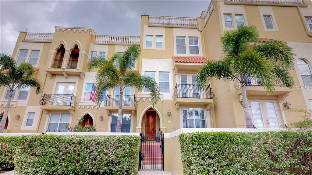 114 Davis Boulevard - Photo 1