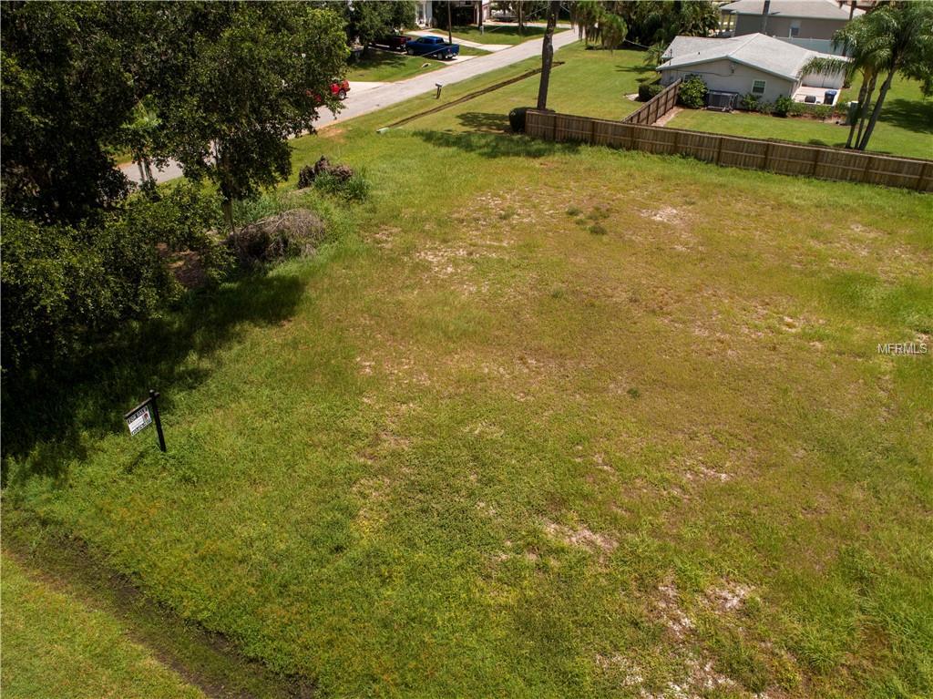 1009 Circle - Photo 1
