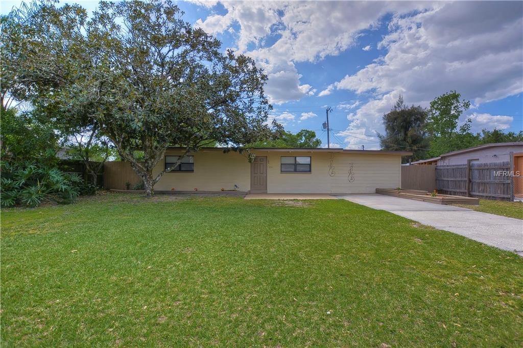 1715 Windsor Way - Photo 1