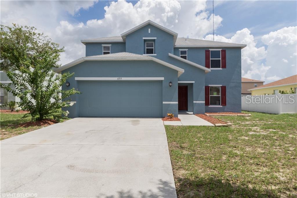 10715 Boyette Creek Boulevard - Photo 1