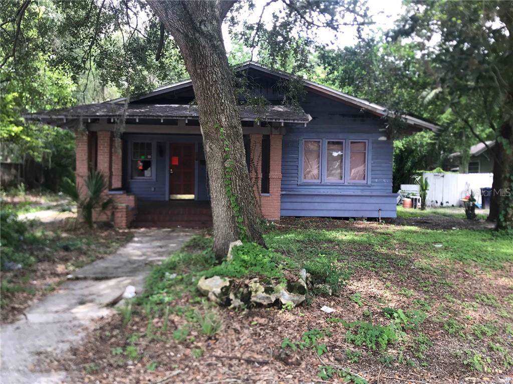 908 Emma Street - Photo 1