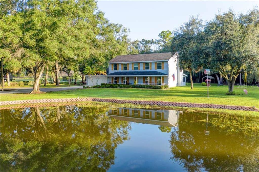 25011 Oaks Boulevard - Photo 1