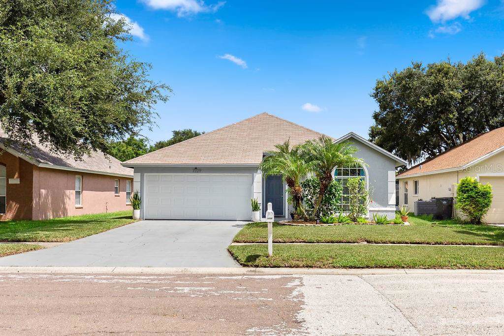 7729 Marbella Creek Avenue - Photo 1