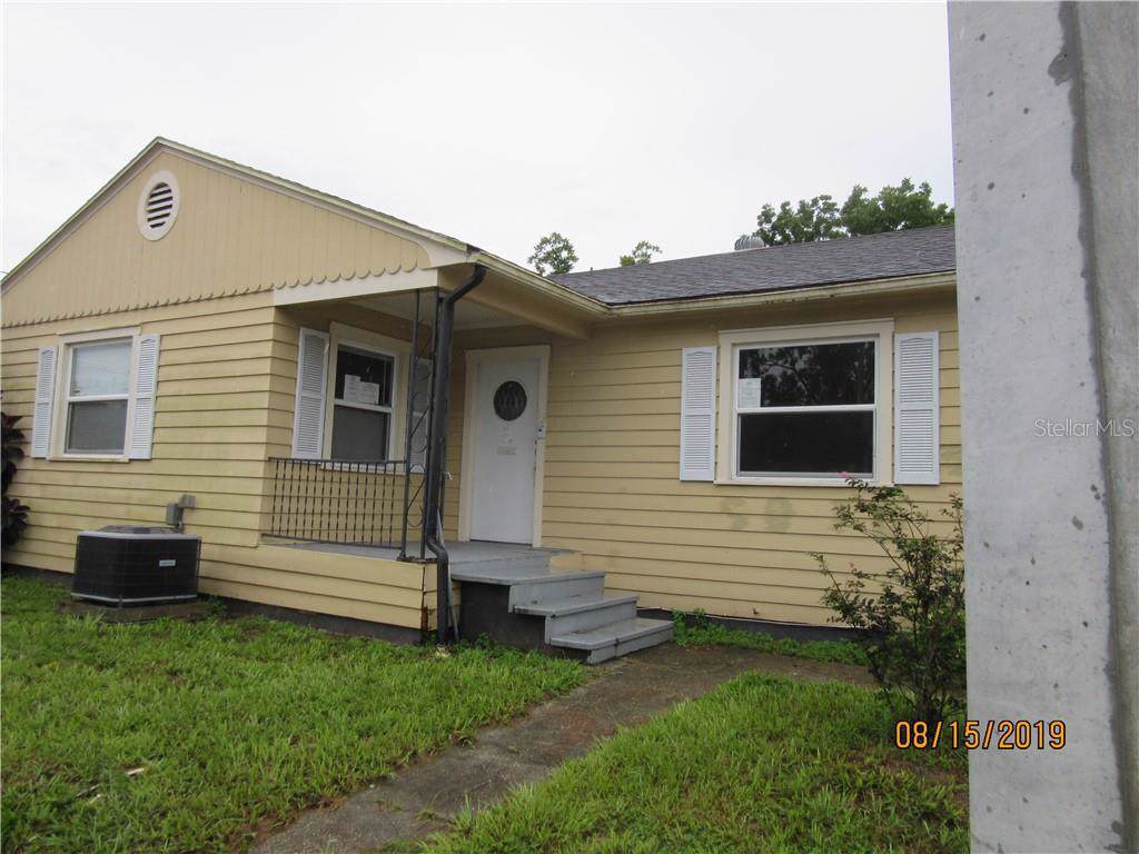 407 Church Avenue - Photo 1