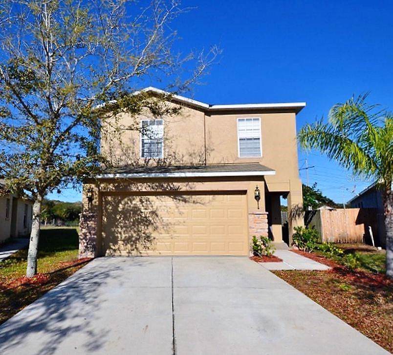 8014 Carriage Pointe Drive - Photo 1
