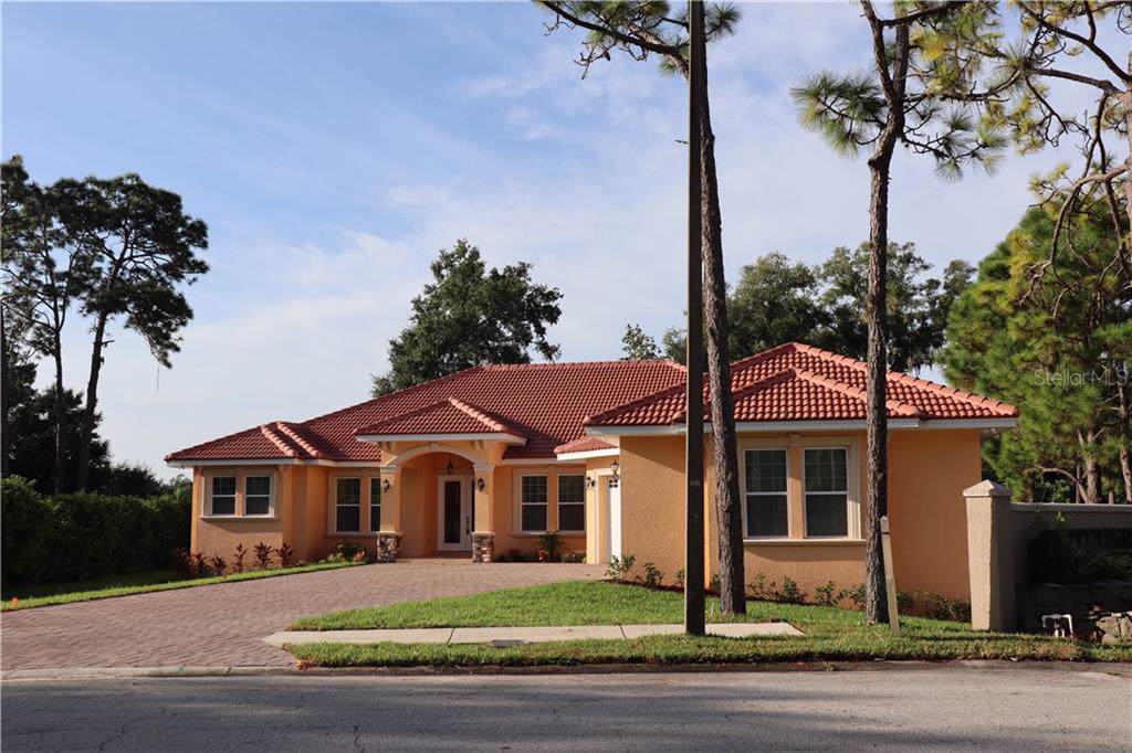 17522 Isbell Lane - Photo 1