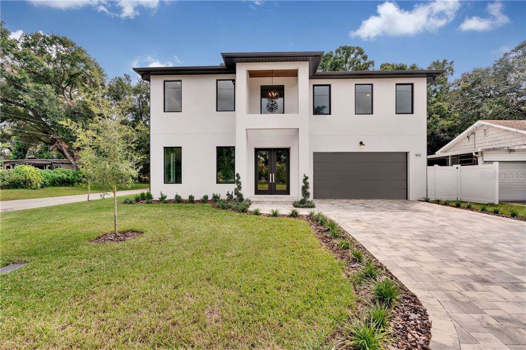 902 Plymouth Street - Photo 1