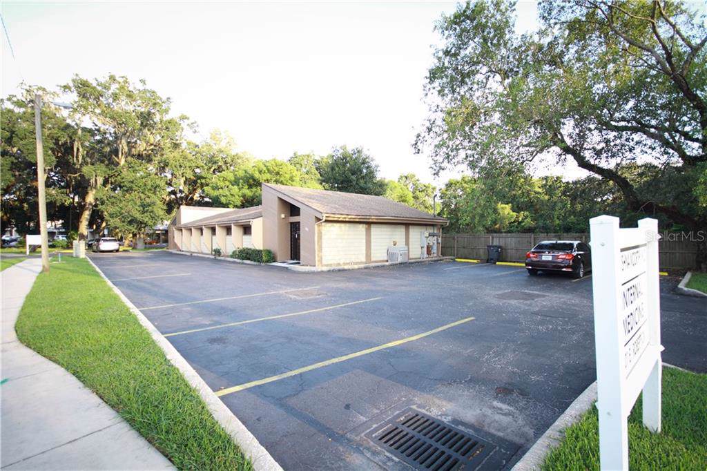 303 Robertson Street - Photo 1