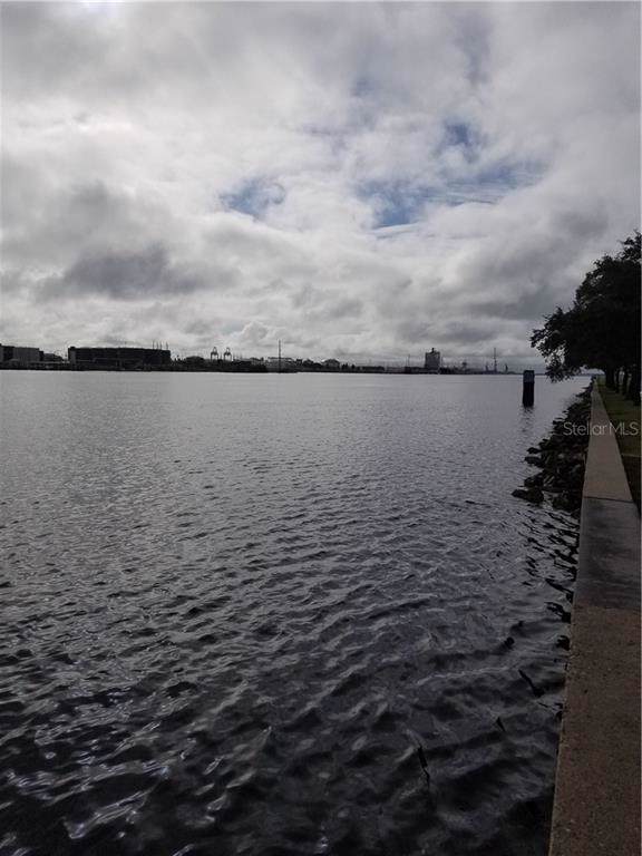 524 Channel Drive - Photo 1