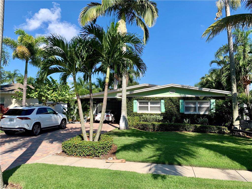 638 Geneva Place - Photo 1
