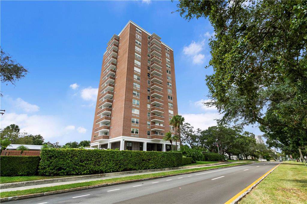 4015 Bayshore Boulevard - Photo 1