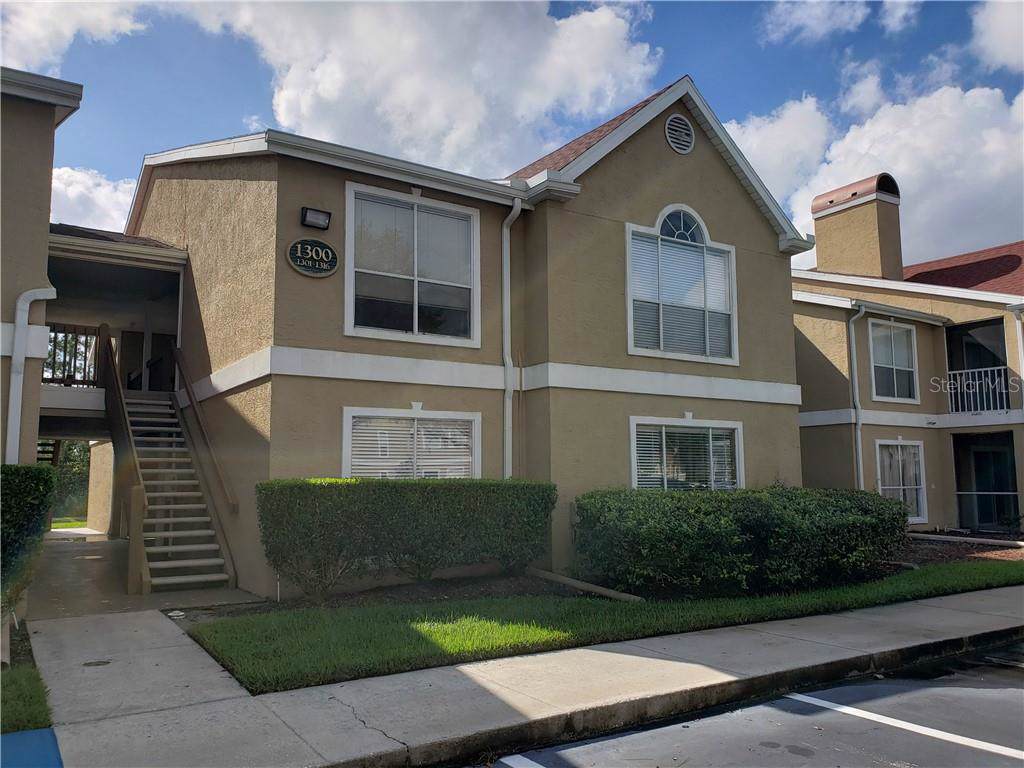 9481 Highland Oak Drive - Photo 1