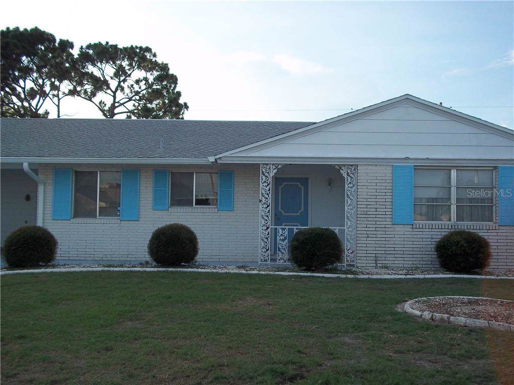 713 Fox Hills Drive - Photo 1