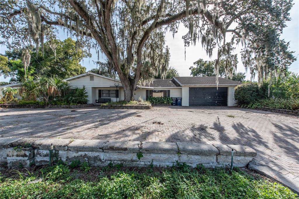 3216 La Salle Street - Photo 1