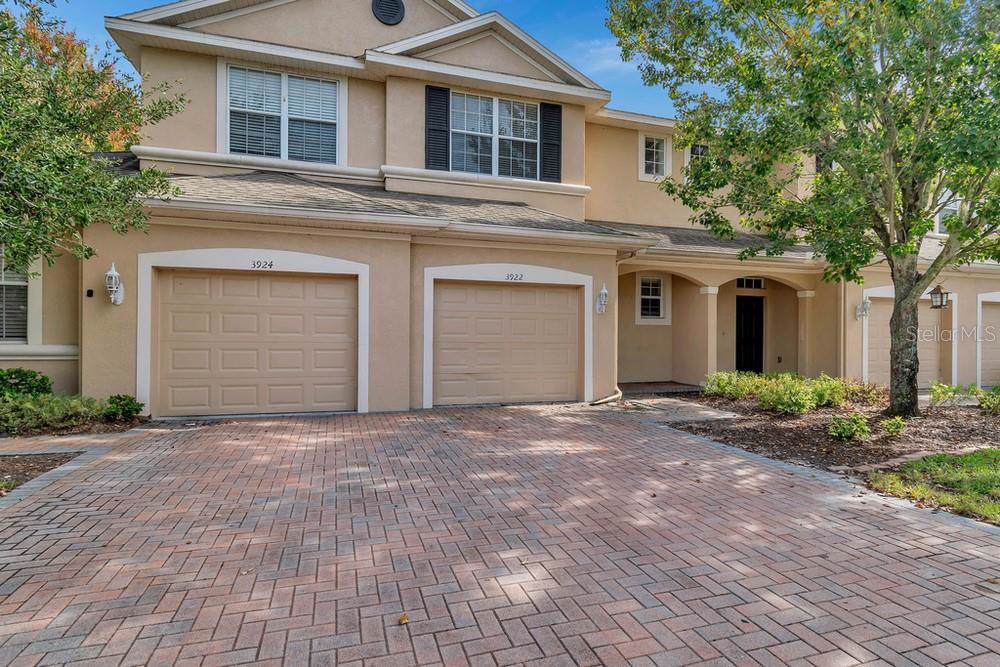 3922 Silverlake Way - Photo 1