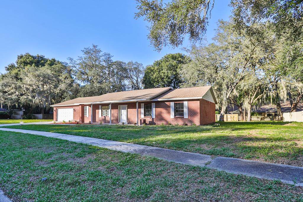 2806 Harder Oaks Avenue - Photo 1
