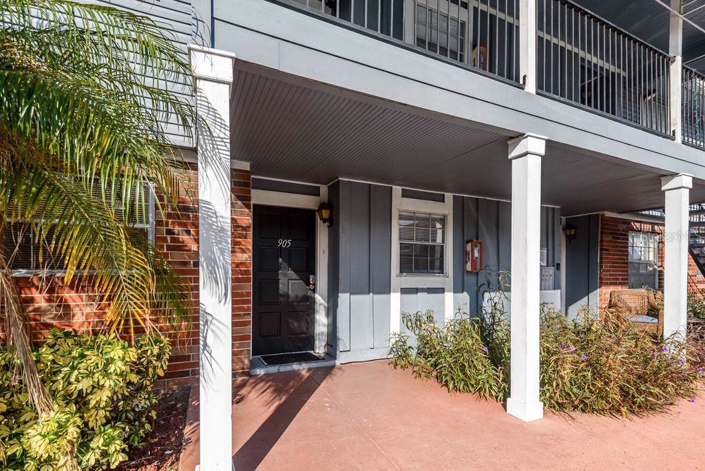 200 Country Club Drive - Photo 1