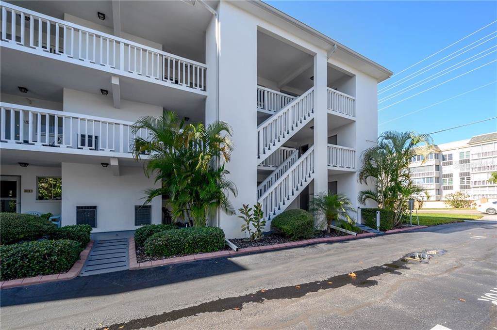 2944 Bay Drive - Photo 1