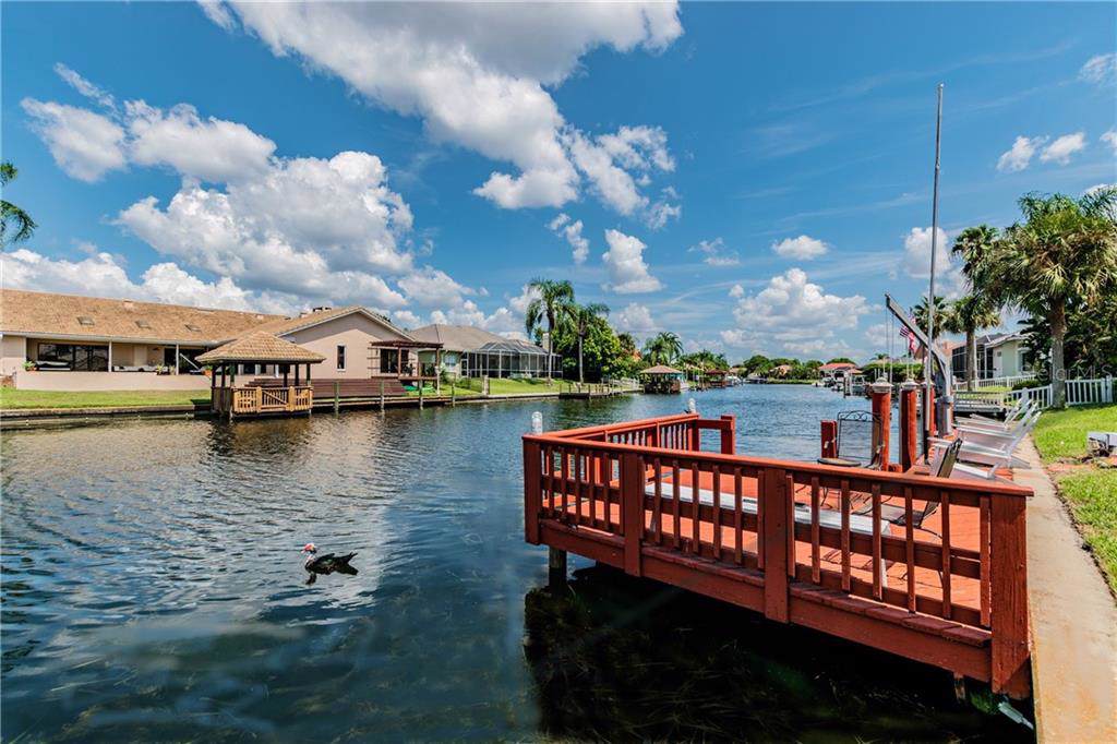 5406 Longboat Boulevard - Photo 1