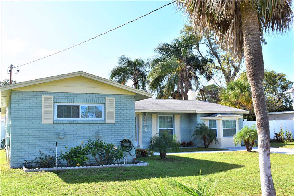 6118 Memorial Hwy - Photo 1