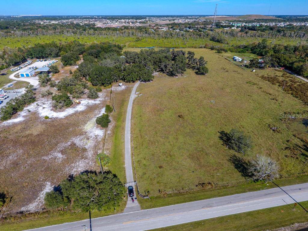 10906 Bill Tucker Road - Photo 1