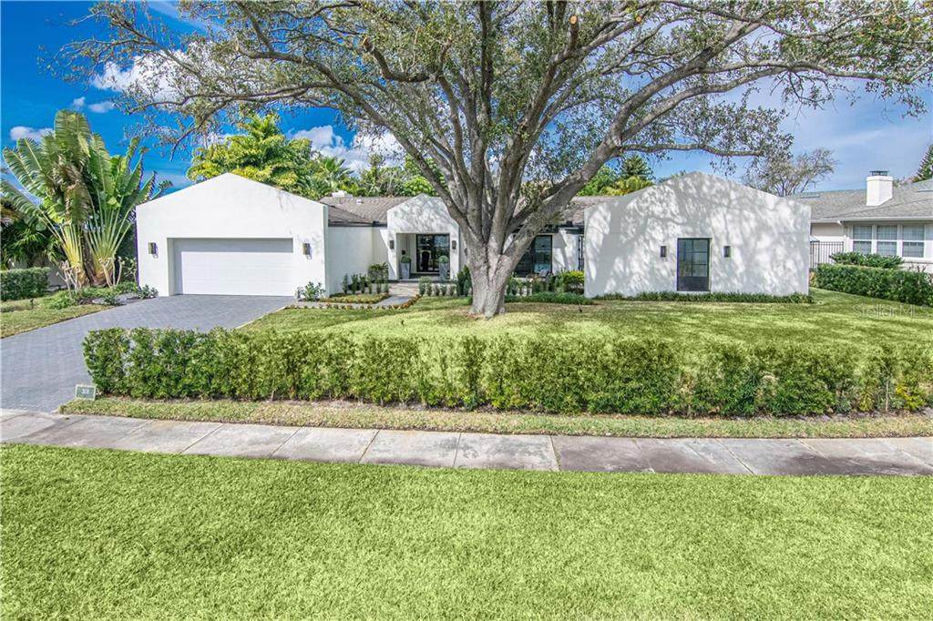 308 Blanca Avenue - Photo 1