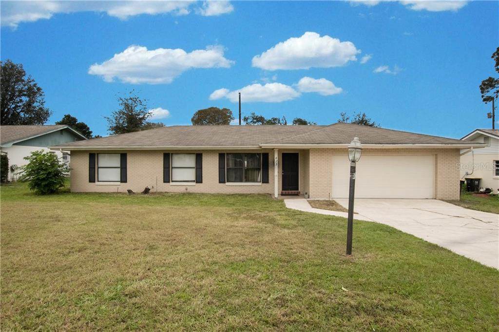 423 Lanier Lane - Photo 1
