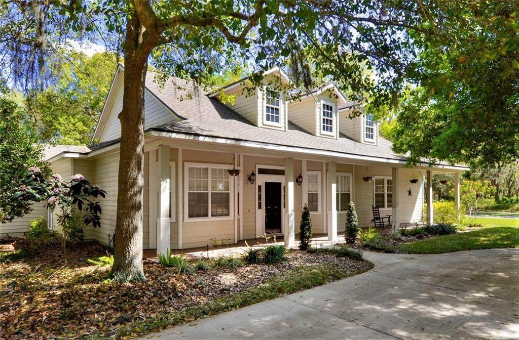 6243 Kingbird Manor Dr - Photo 1