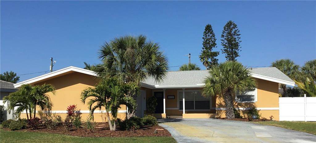 10120 Paradise Boulevard - Photo 1