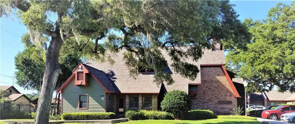 1022 Main Street - Photo 1