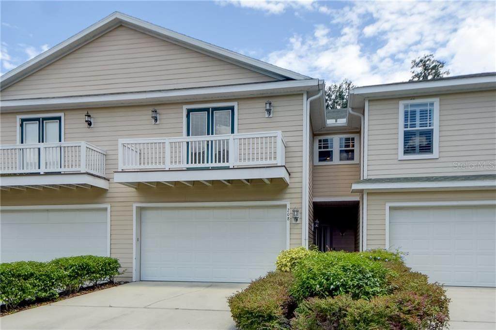 208 Elm View Court - Photo 1