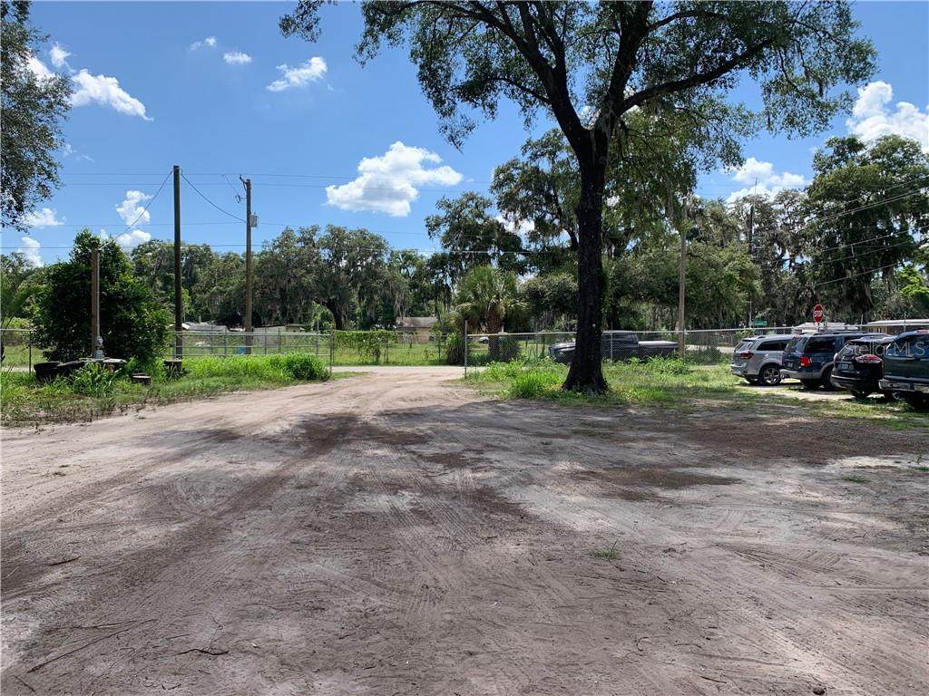 10603 Main Street - Photo 1