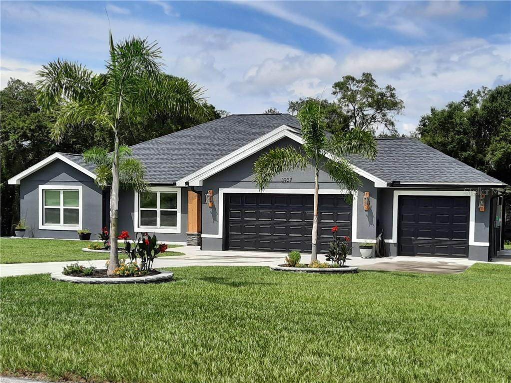 3927 Oak Pointe Drive - Photo 1