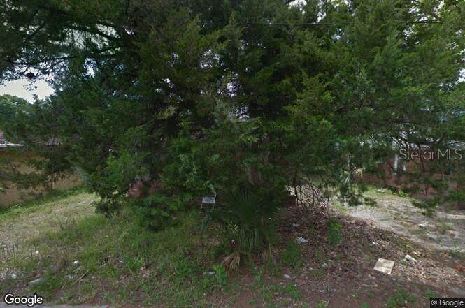 810 17TH Street - Photo 1