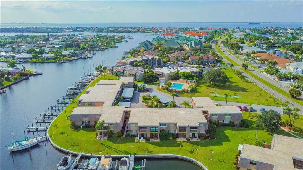 1008 Apollo Beach Boulevard - Photo 1