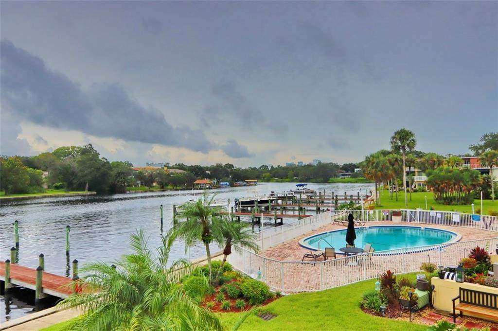 2424 Tampa Bay Boulevard - Photo 1