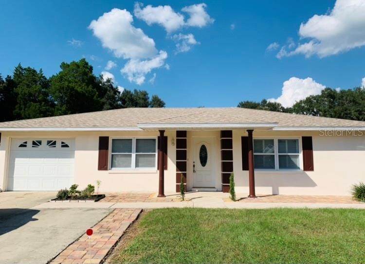 2711 Lakewood Lane - Photo 1