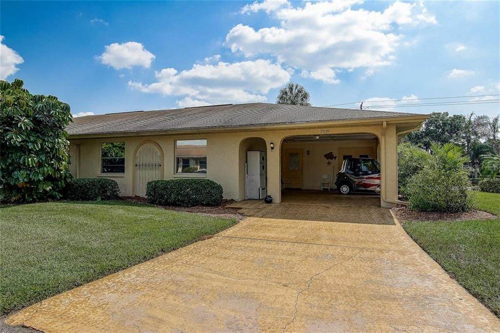 2220 Highclere Circle - Photo 1