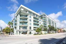 912 Channelside Drive - Photo 1