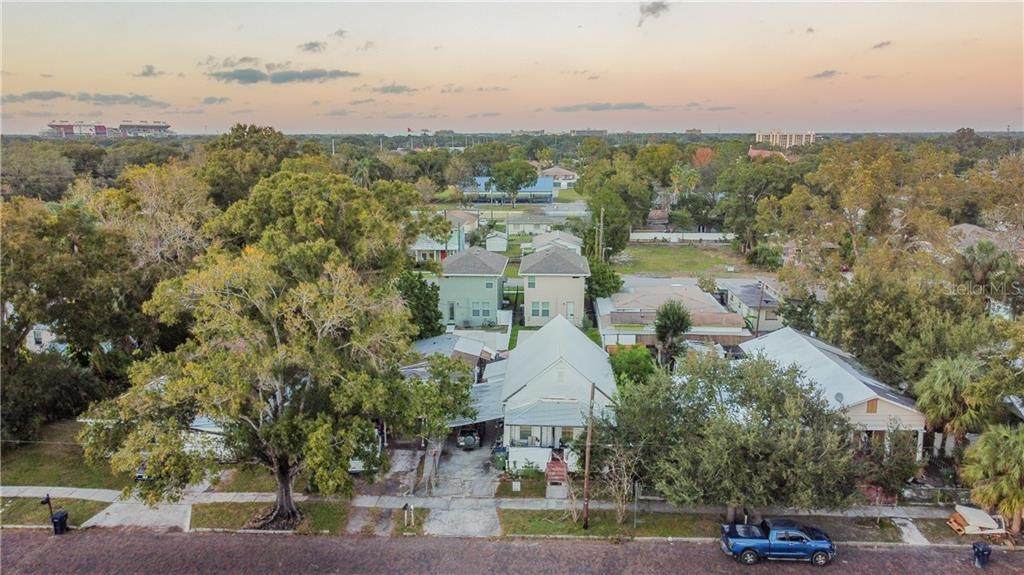 3019 Chestnut Street - Photo 1