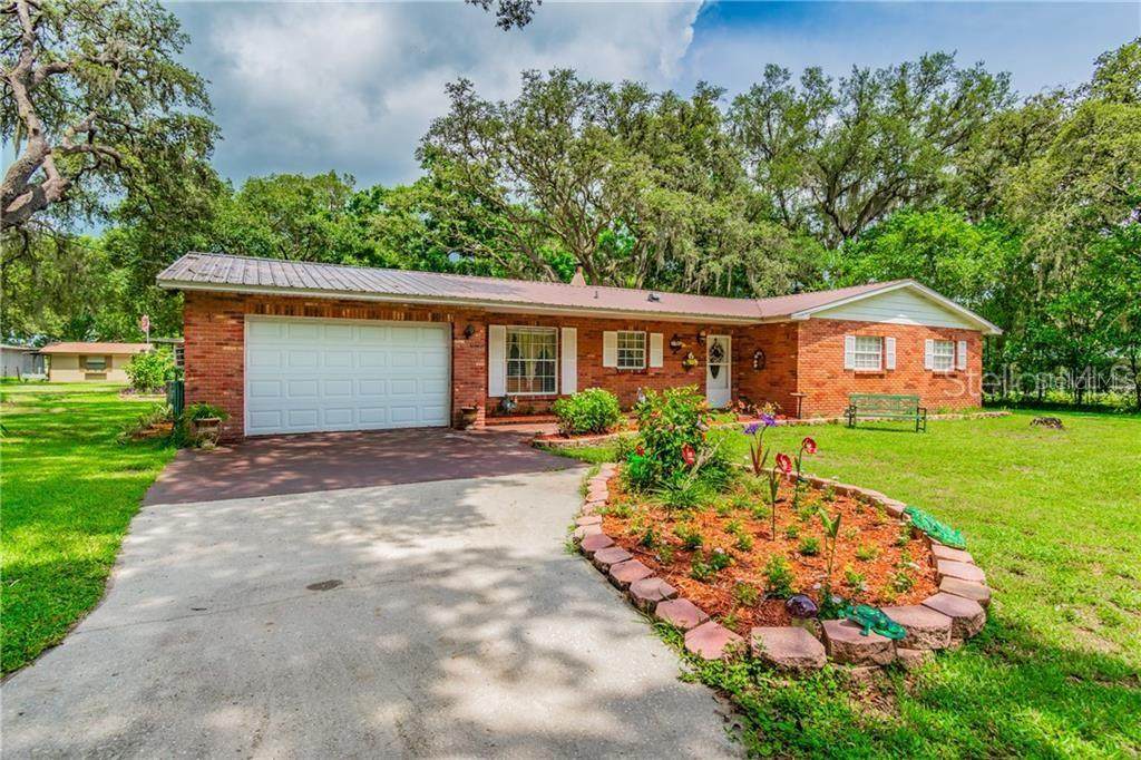 6438 Boyette Road - Photo 1