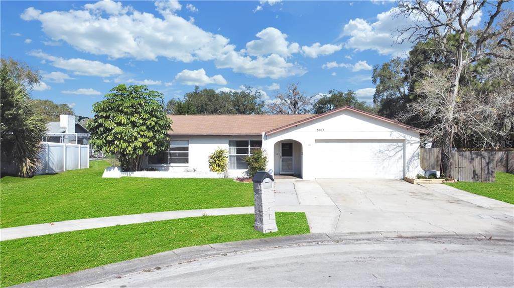 8707 Woodlawn Court - Photo 1