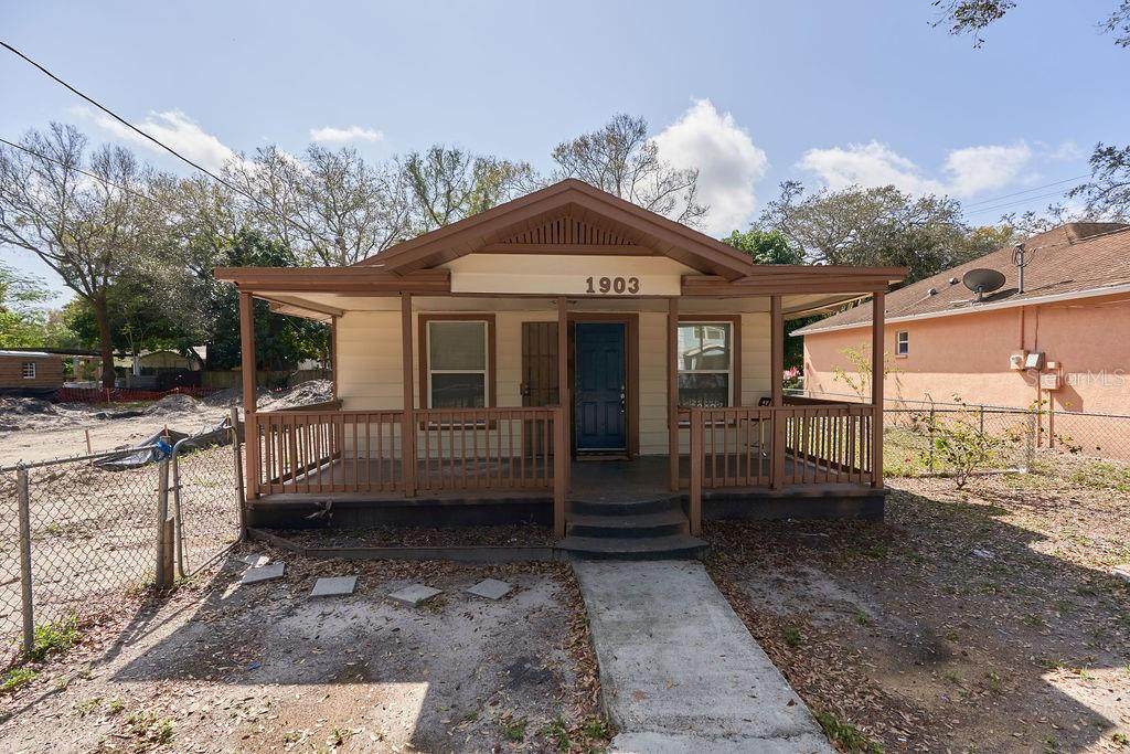 1903 Ellicott Street - Photo 1